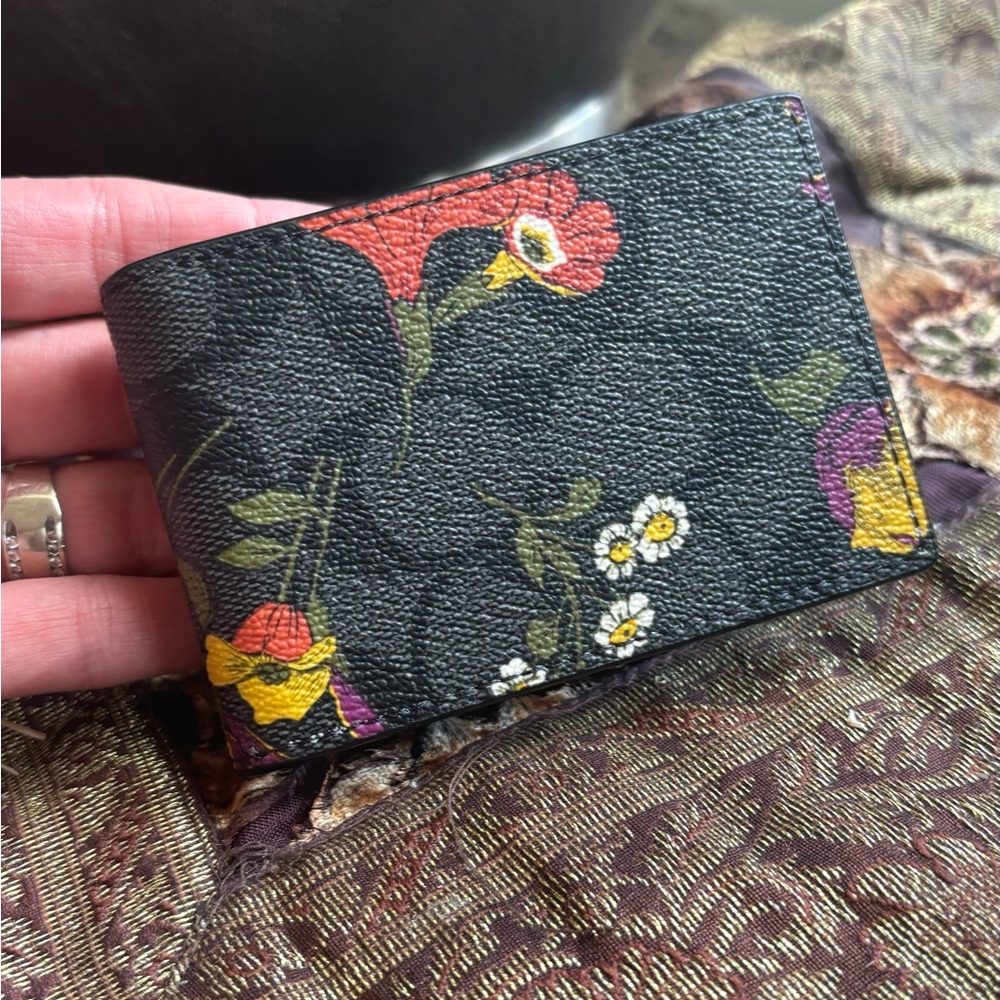 Authentic COACH Signature floral coated /smooth leather bifold slim wallet